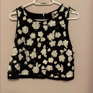 Forever 21 Sequin Top Size M